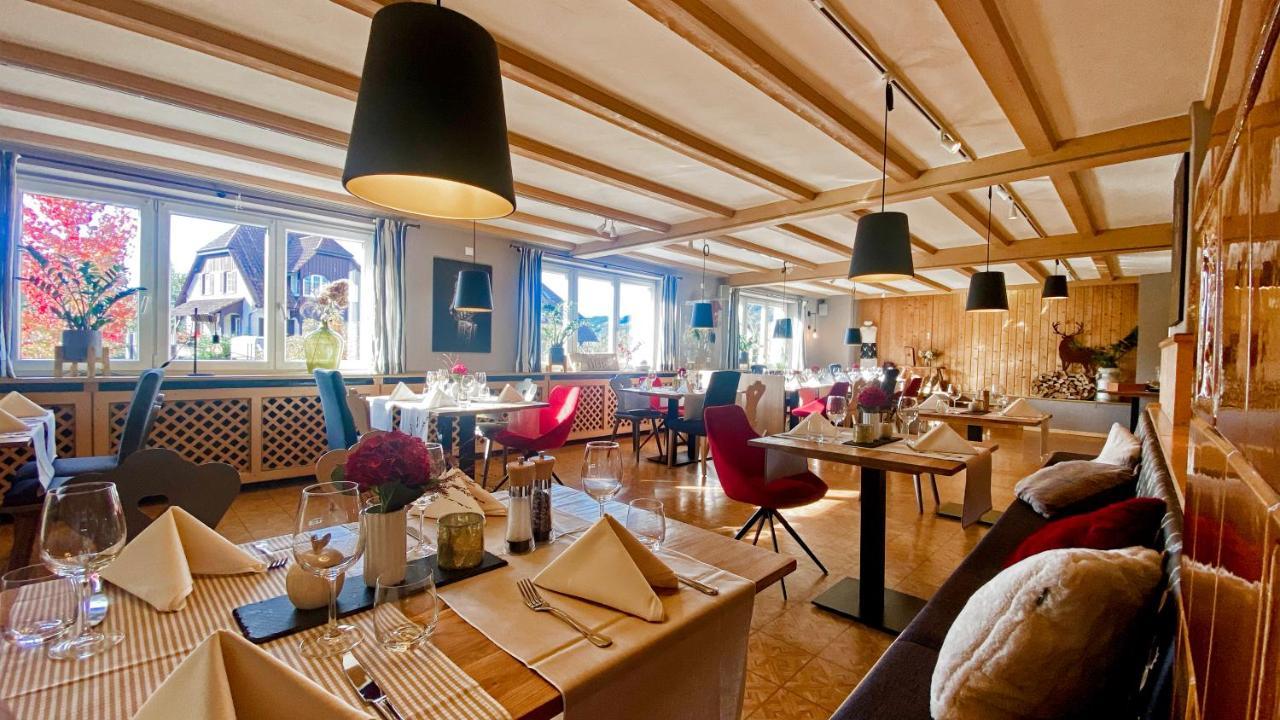 Landhotel Gasthaus Zum Pflug Zell am Harmersbach Exteriér fotografie